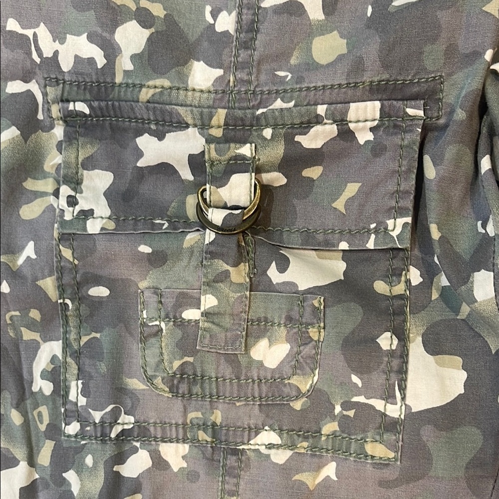 Guess Women's Green-Gray Camouflage Straight Leg Pants size 29 Mid Rise - Picture 3 of 11